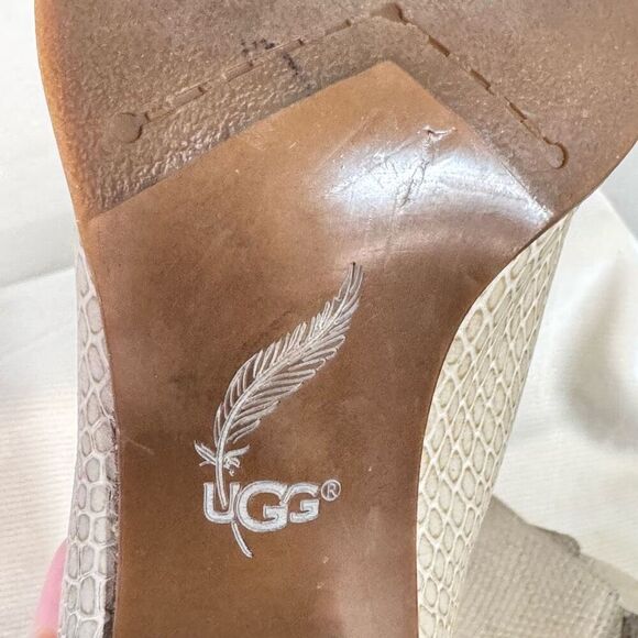 UGG Audrey Exotic embossed leather snake skin sandals open toe block heel sz 9.5 - Picture 8 of 9